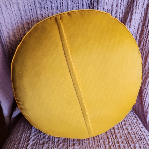 2 Handmade 14 " Diameter Cross Stiched Throw Pillows. Zippered. - Picture 5 of 15